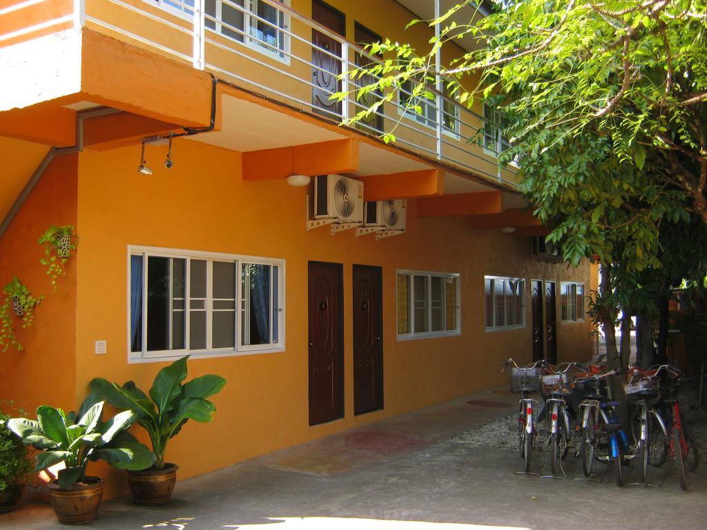 A Residencia Hotel Chiang Rai Exterior foto